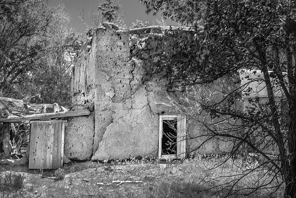 Asisi Ruins Taos, NM 3 BW