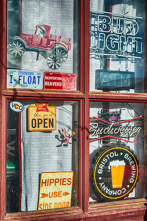 Victor CO Hippie Window