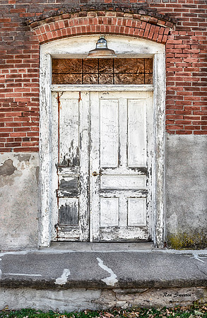Hemmatt Center Door, Amana Colonies
