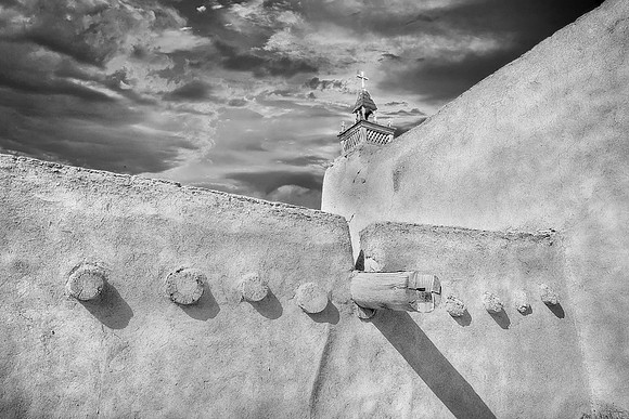 Trampas, NM Church 3 BW